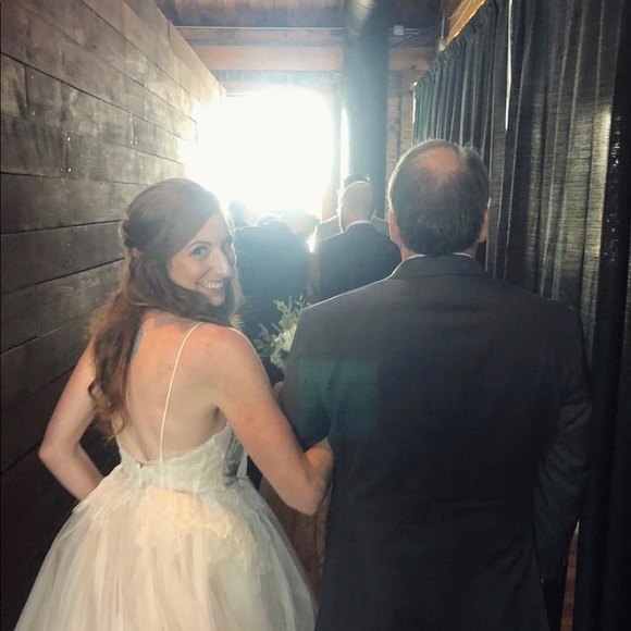 Hayley Paige Hawthorne Gown size 4 - Picture 2 of 8